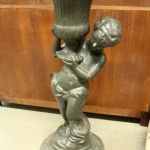 909 8656 GARDEN URN